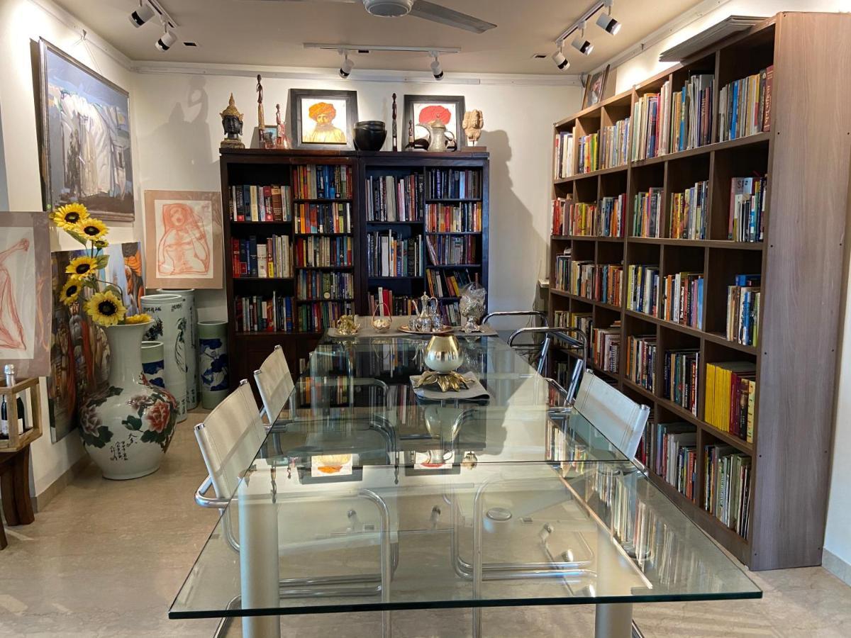 Art House Vasant Vihar New Delhi Bed & Breakfast Eksteriør bilde